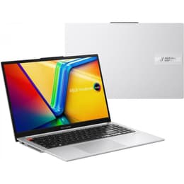 Asus Vivobook S 15 15-inch (2023) - Core i5-13500H - 8GB - SSD 512 GB QWERTY - Árabe